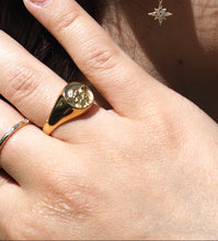 Load image into Gallery viewer, Rosa Ring
