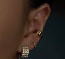 Load image into Gallery viewer, Enzo Ear Cuff
